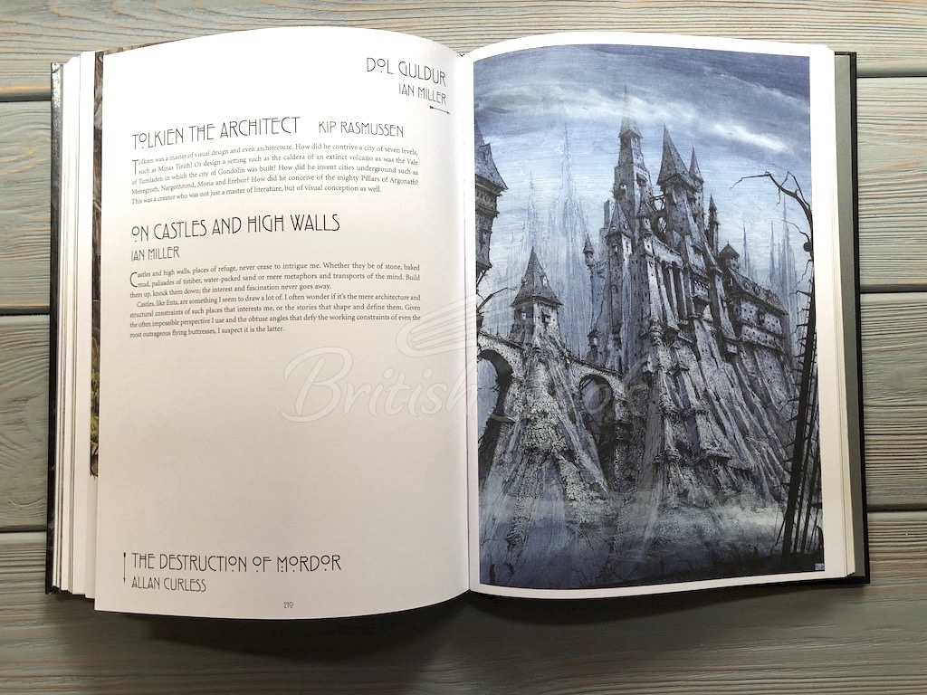 Книга The Illustrated World of Tolkien изображение 10