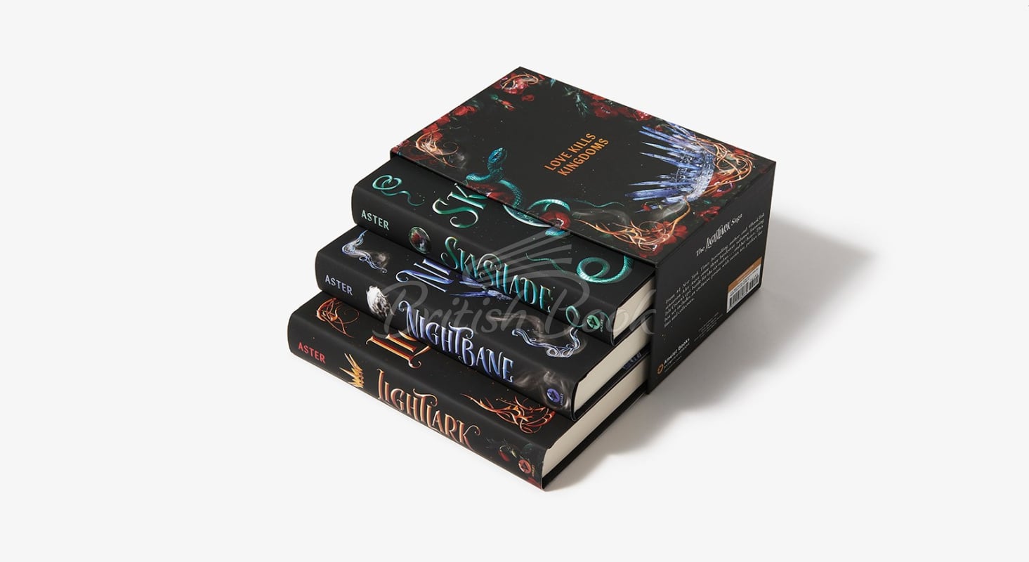 Набір книжок The Lightlark Saga Box Set зображення 5