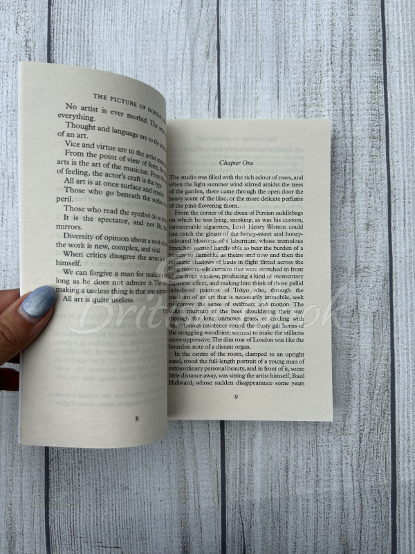 Книга The Picture of Dorian Gray изображение 2
