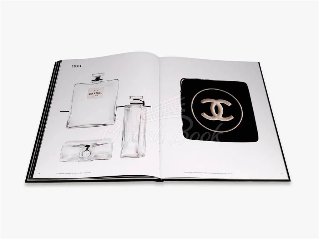 Набор книг Chanel N°5 изображение 4