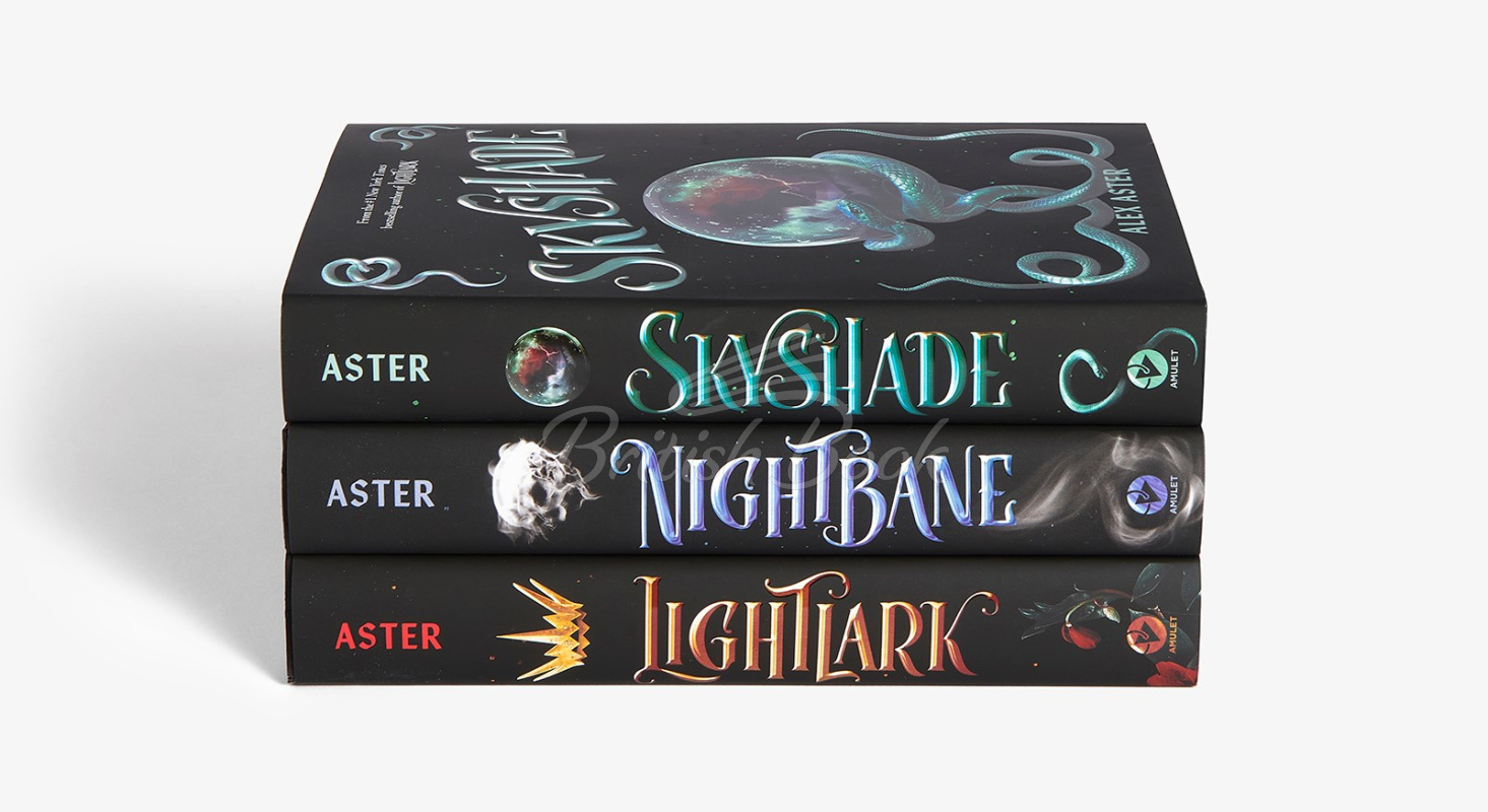 Набір книжок The Lightlark Saga Box Set зображення 2