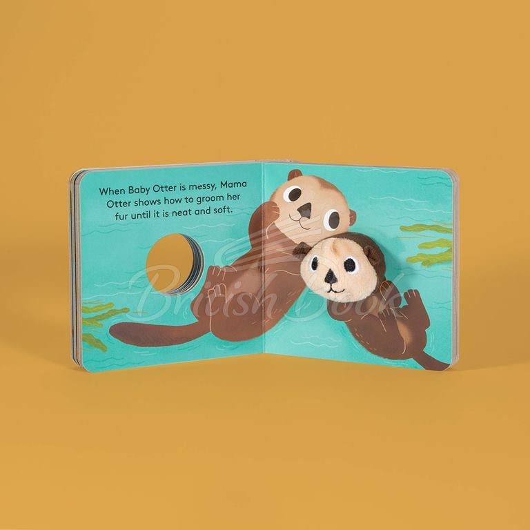 Книга Baby Otter Finger Puppet Book изображение 4