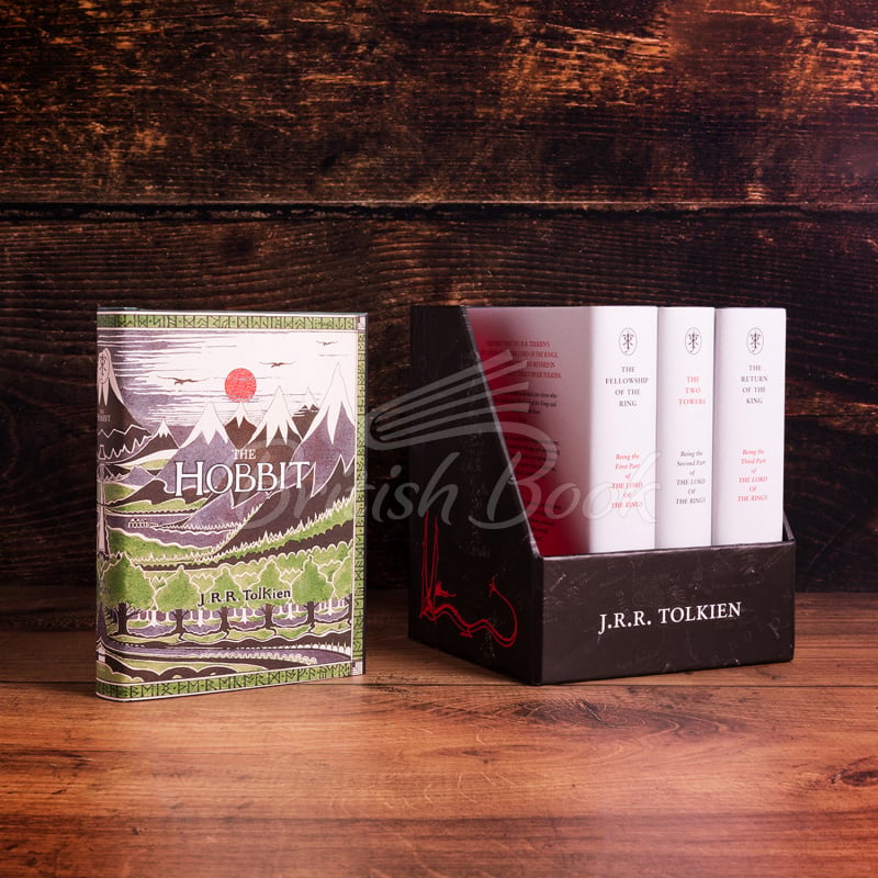 Набір книжок The Lord of the Rings and The Hobbit Gift Set: A Middle-Earth Treasury (80th Anniversary Edition) зображення 4