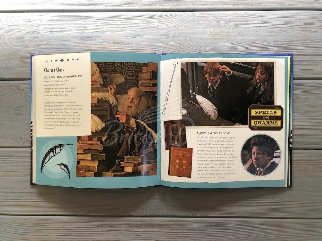 Книга Harry Potter — Hogwarts: A Movie Scrapbook изображение 6