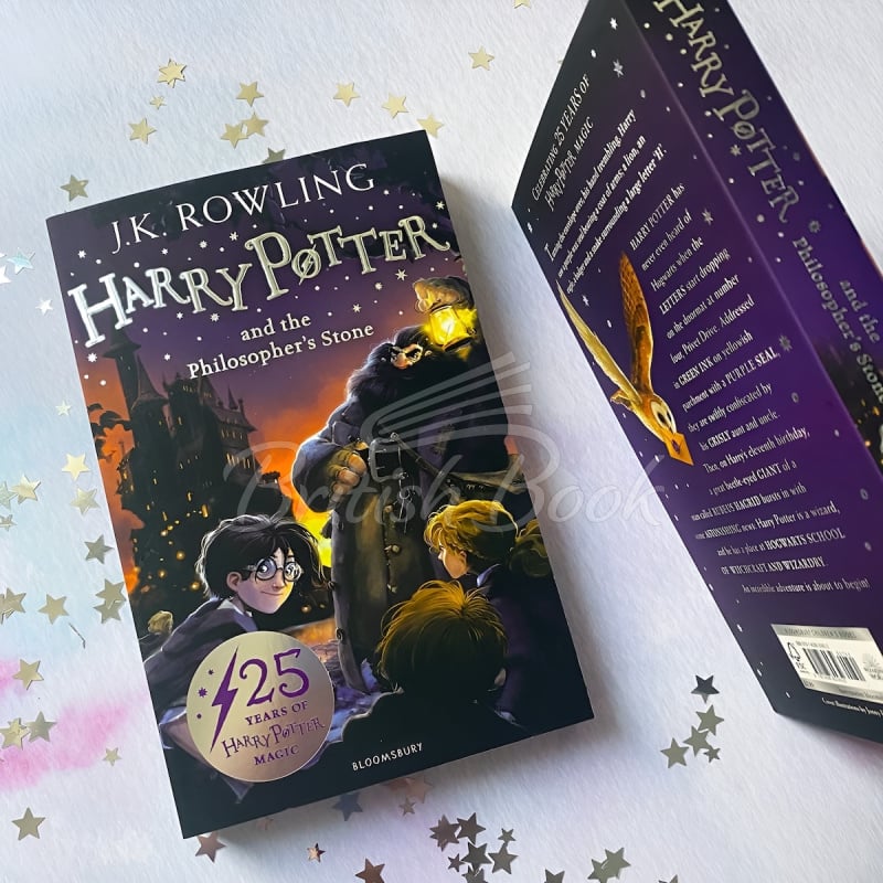 Книга Harry Potter and the Philosopher's Stone изображение 1