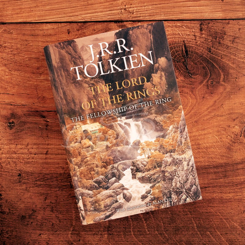 Книга The Fellowship of the Ring (Illustrated Edition) изображение 3