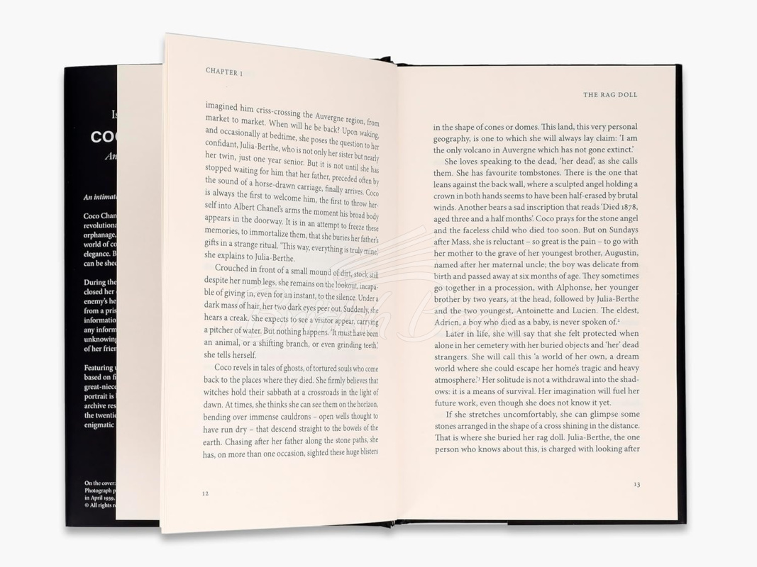 Книга Coco Chanel: An Essence of Mystery зображення 4