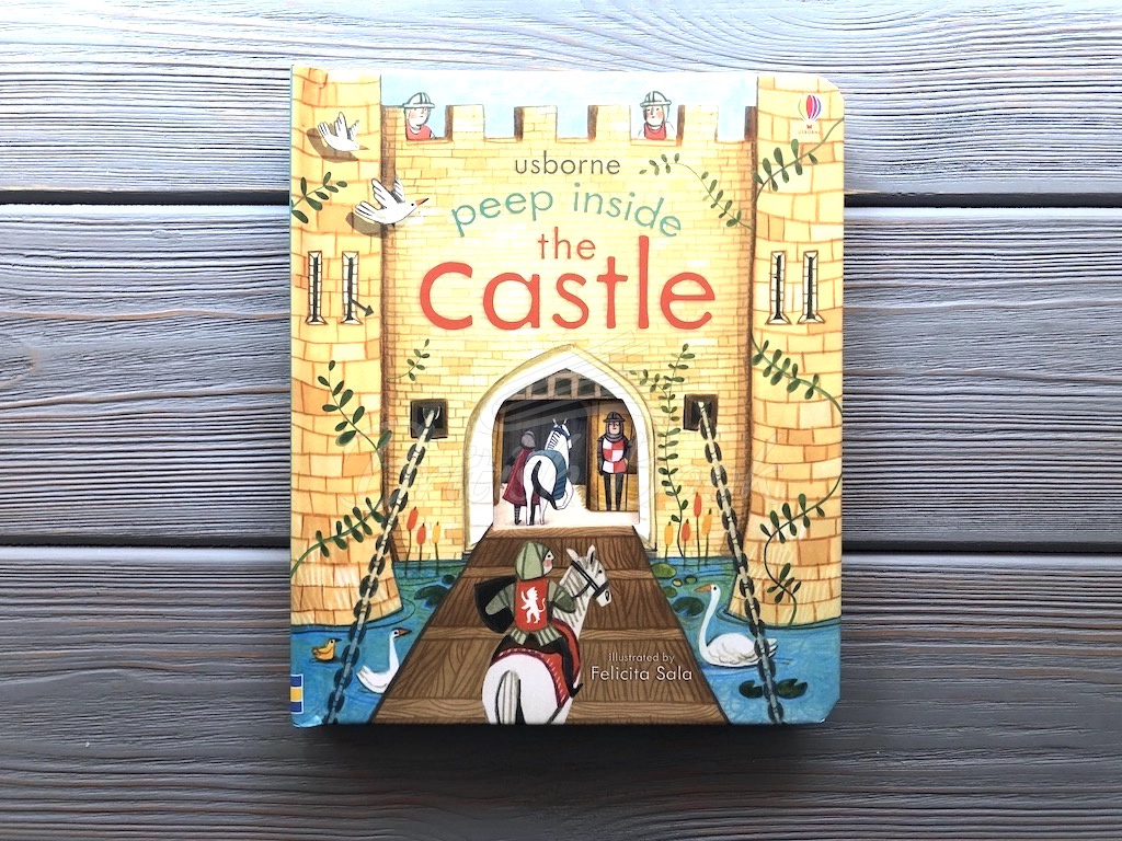 Книга Peep inside the Castle изображение 1