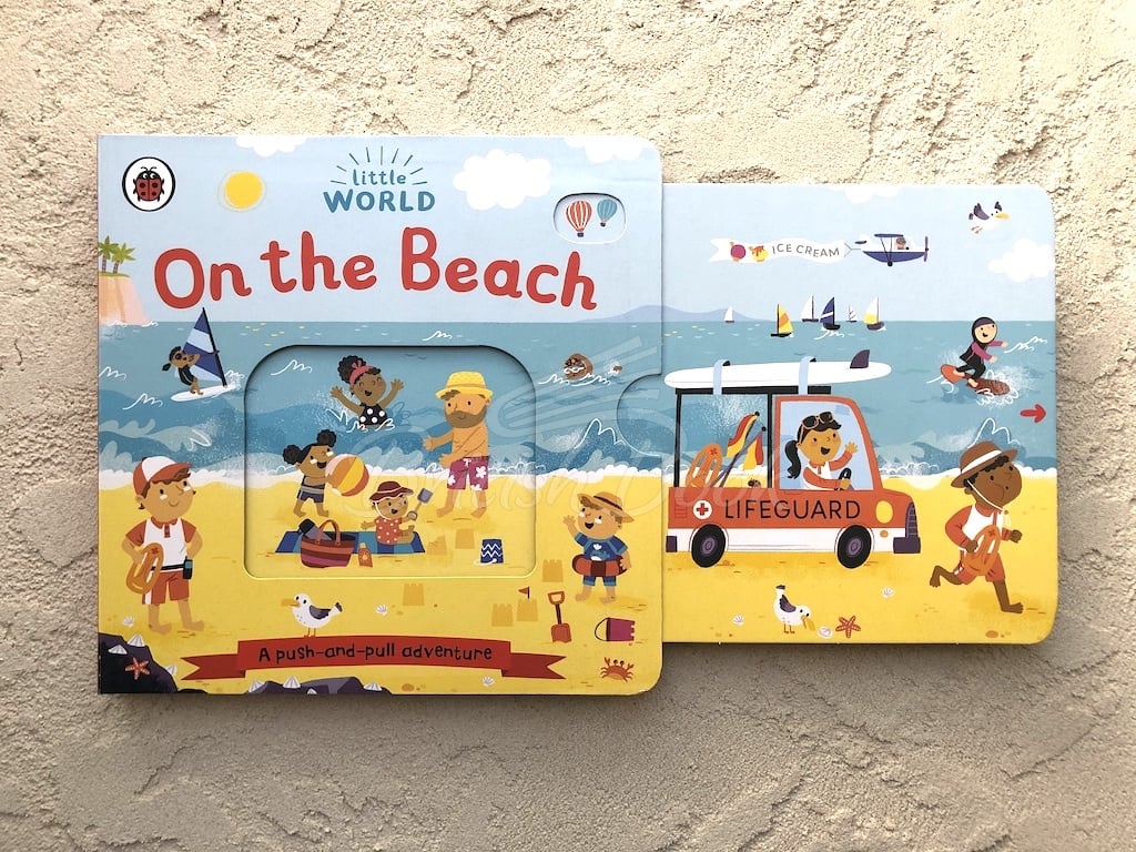 Книга Little World: On the Beach зображення 2