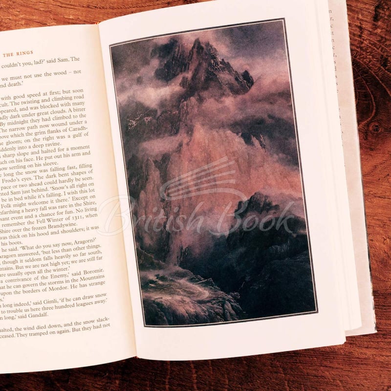 Книга The Fellowship of the Ring (Book 1) (Illustrated Edition) зображення 4
