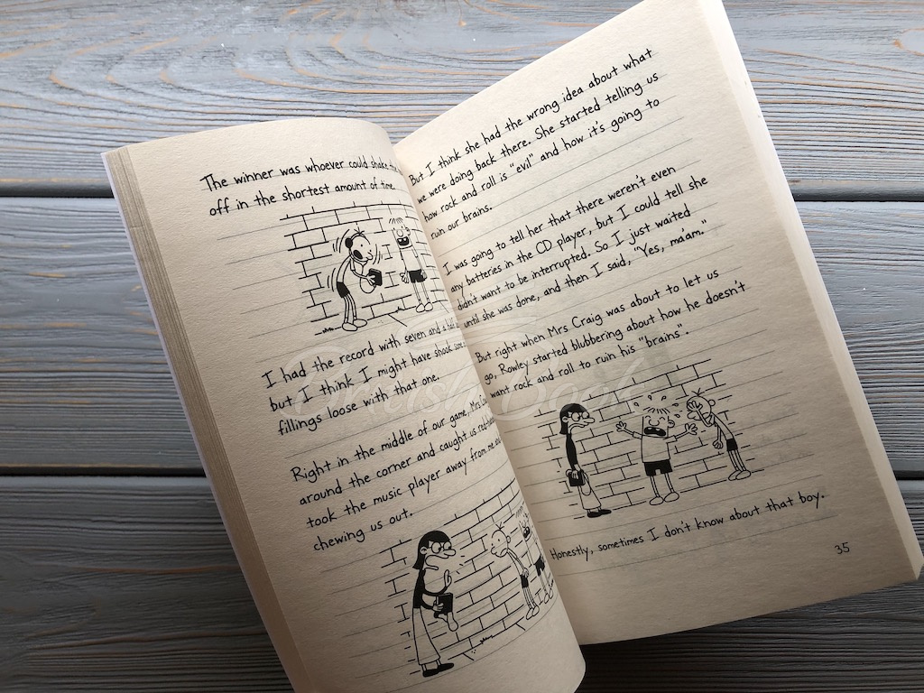 Книга Diary of a Wimpy Kid (Book 1) зображення 2