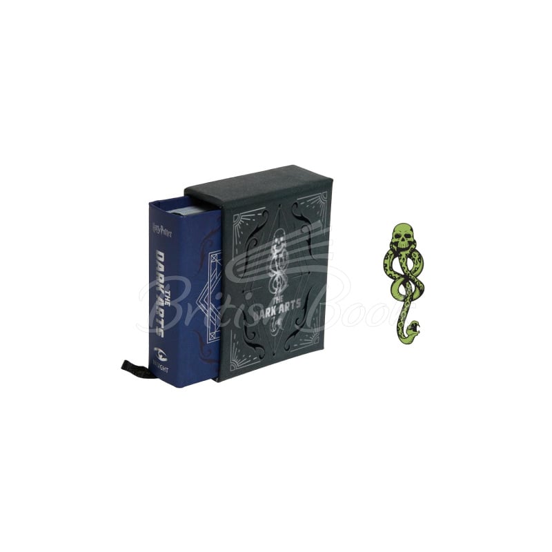Набор Harry Potter: Dark Arts Tiny Book and Pin Set изображение 1