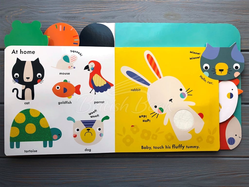 Книга Baby Touch: Animals Tab Book (A Touch-and-Feel Playbook) зображення 1