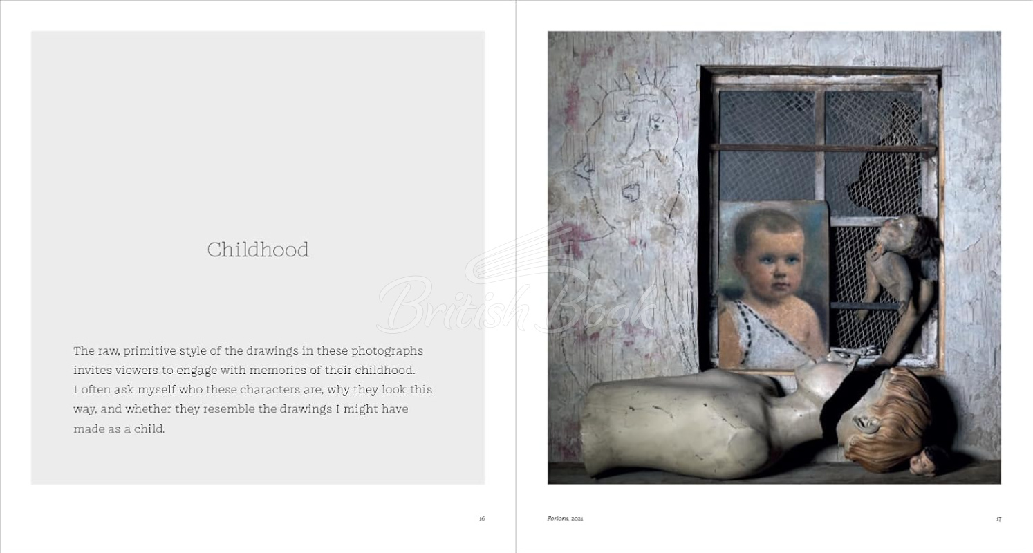 Книга Roger Ballen: Spirits and Spaces изображение 3