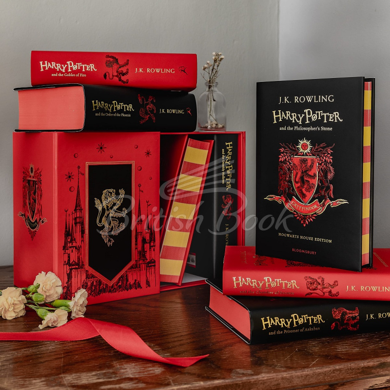 Набір книжок Harry Potter House Editions Gryffindor Hardback Box Set зображення 2
