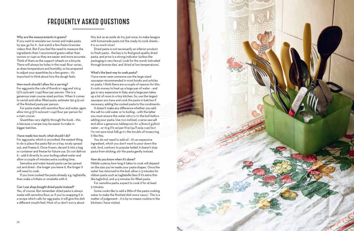Книга Pasta Grannies: The Secrets of Italy's Best Home Cooks изображение 4