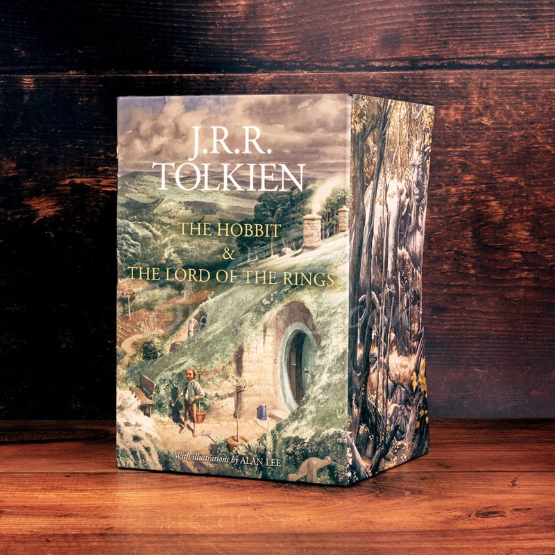 Набір книжок The Hobbit and The Lord of the Rings Boxed Set (Illustrated Edition) зображення 3
