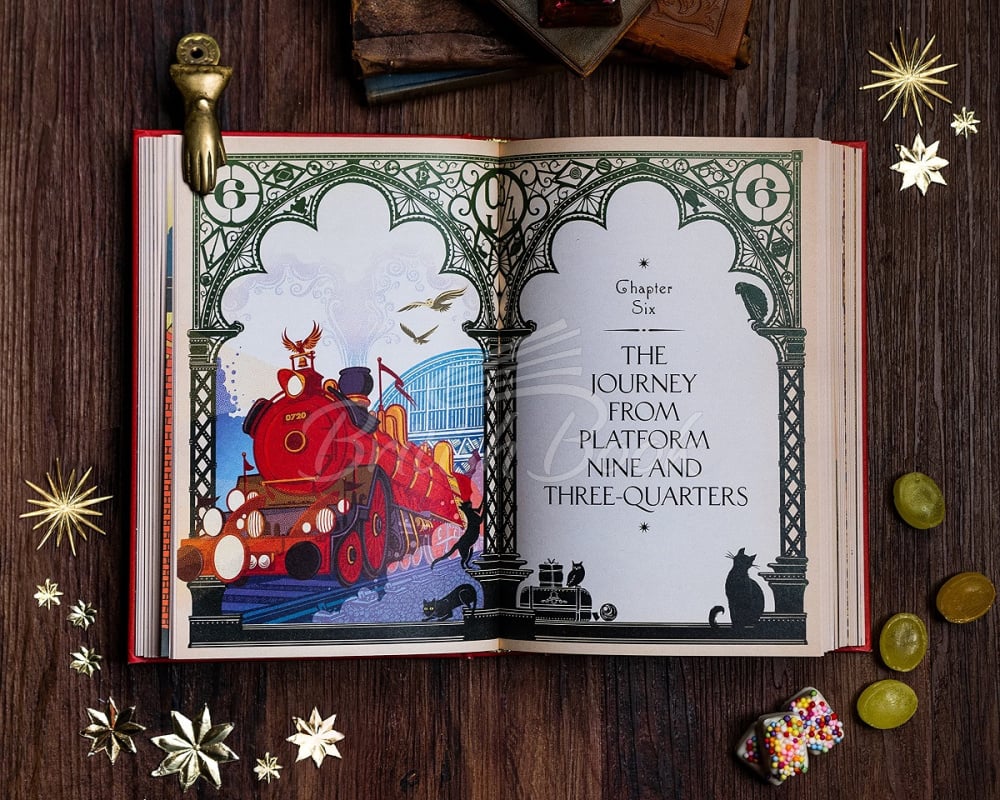 Книга Harry Potter and the Philosopher's Stone (MinaLima Edition) изображение 8