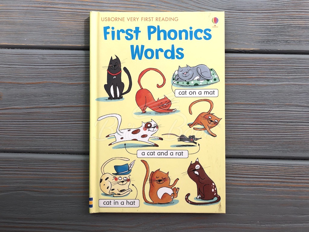 Книга Usborne Very First Reading First Phonics Words зображення 1