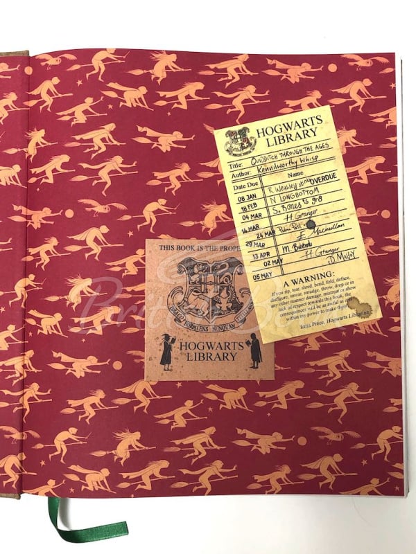Книга Quidditch Through The Ages Deluxe Illustrated Slipcase Edition зображення 6