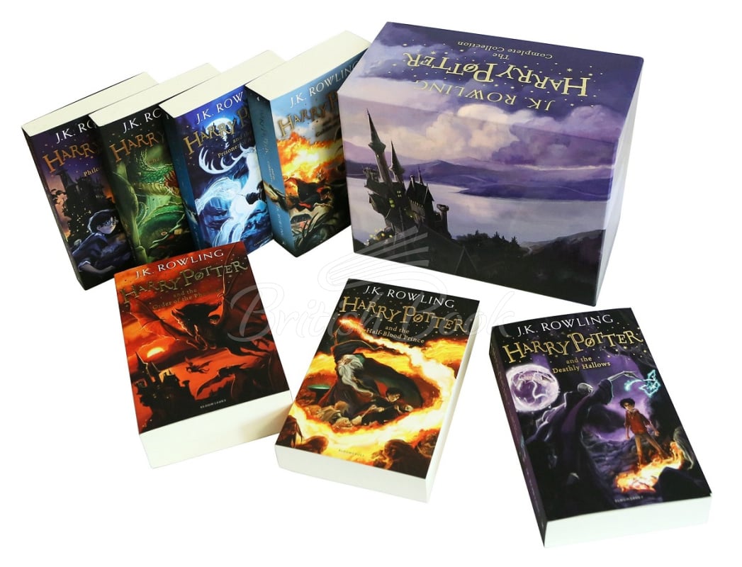 Набор книг Harry Potter: The Complete Collection Children's Paperback Box Set изображение 5