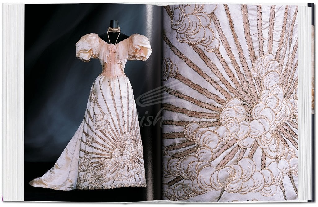 Книга Fashion History From the 18th to the 20th Century зображення 3