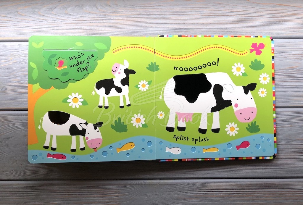 Книга Baby's Very First Touchy-Feely Farm Play Book зображення 6