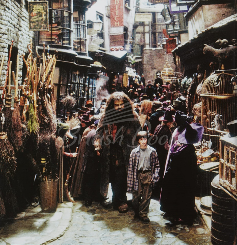 Книга Harry Potter — Diagon Alley: A Movie Scrapbook зображення 5