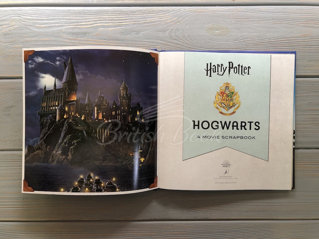 Книга Harry Potter — Hogwarts: A Movie Scrapbook зображення 1