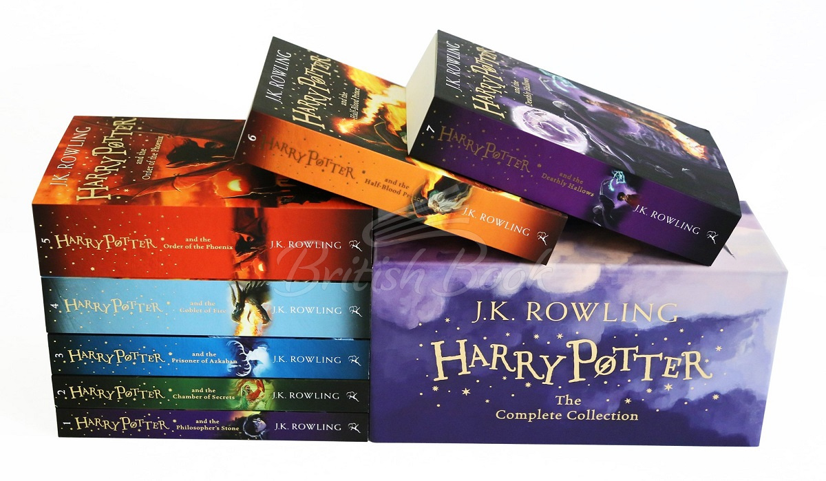 Набор книг Harry Potter: The Complete Collection Children's Paperback Box Set изображение 3