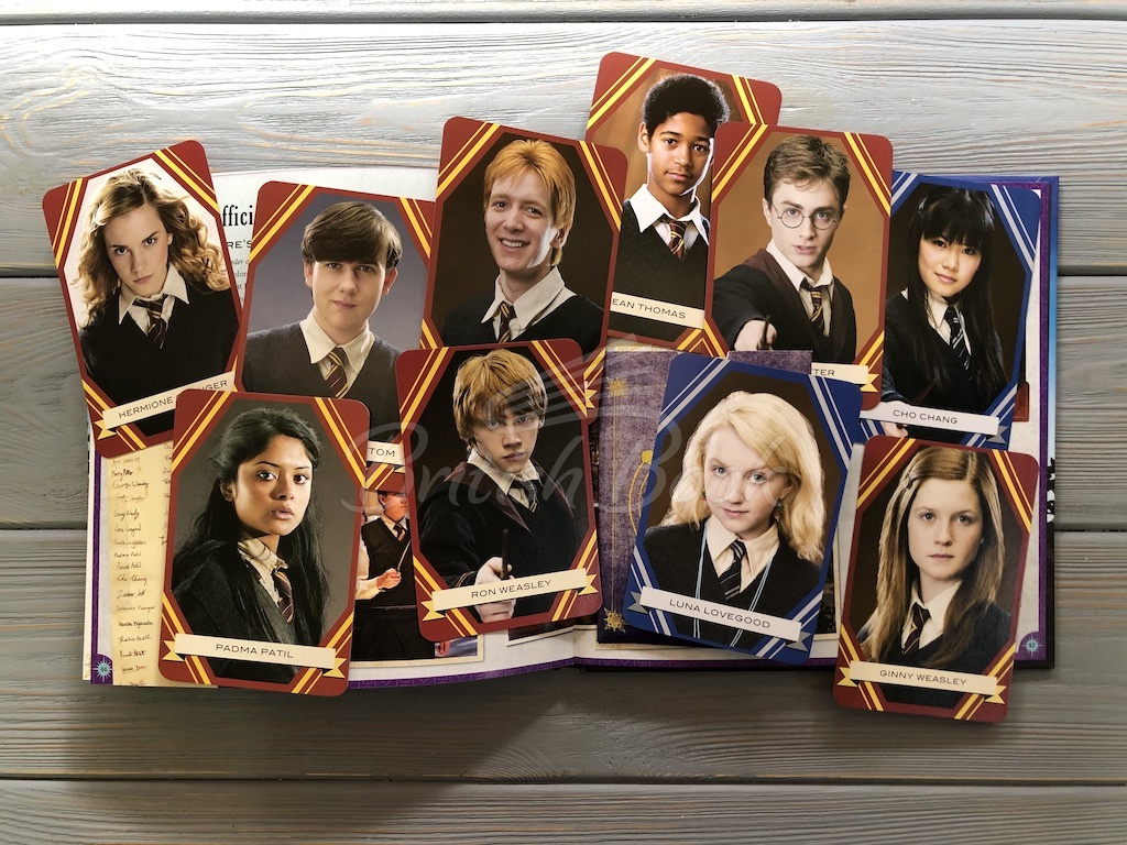 Книга Harry Potter — Hogwarts: A Movie Scrapbook зображення 8